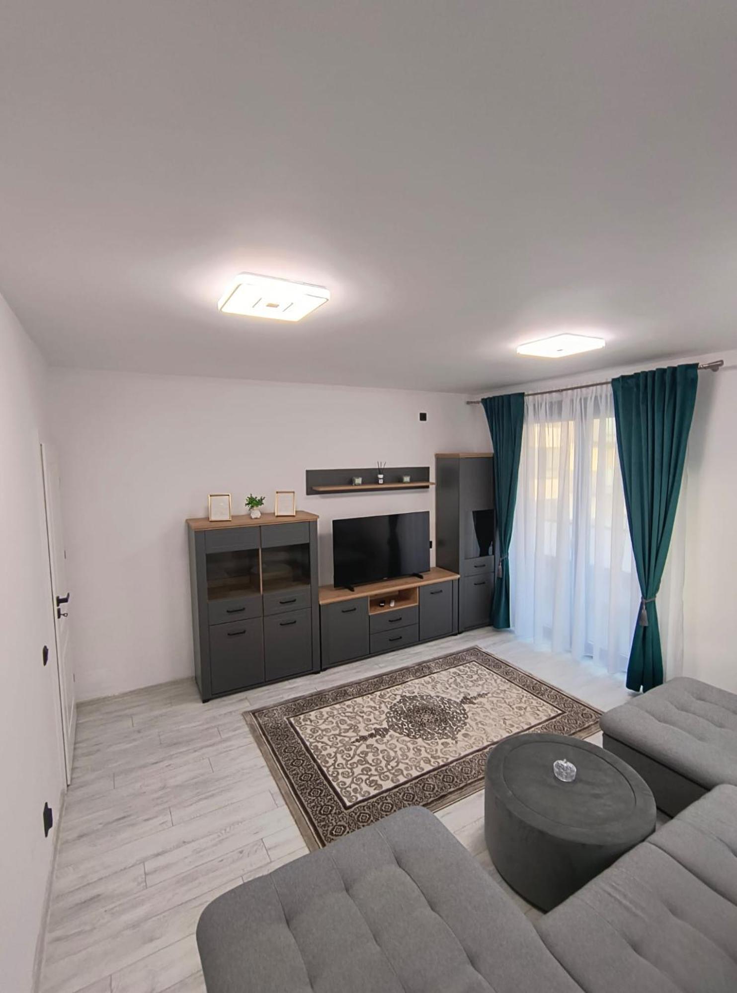 Apartment Park Lake Клуж-Напока Екстериор снимка